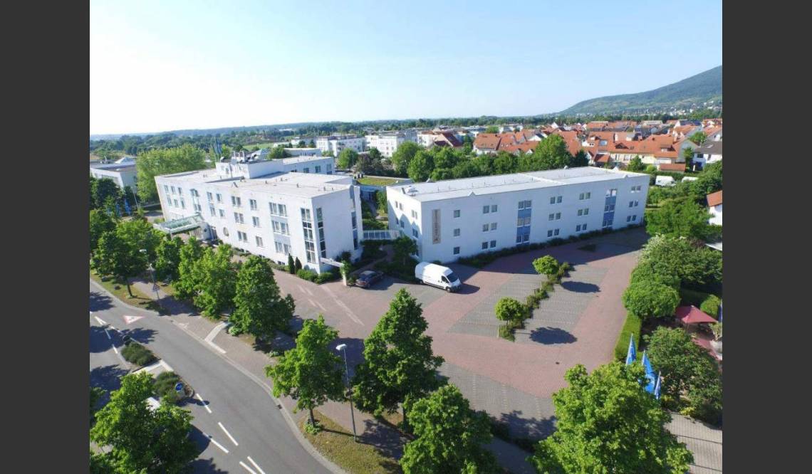 Luftaufnahme bzw. Luftbild eines Hotels - Referenz 4